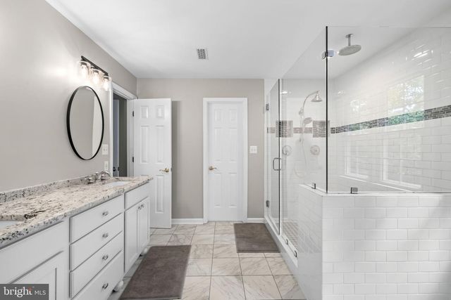 6001 FOX POINT RD, Fredericksburg, VA 22407
