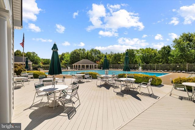 6001 FOX POINT RD, Fredericksburg, VA 22407