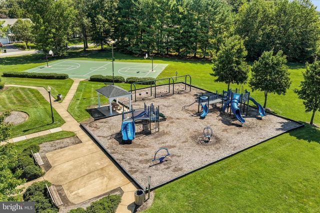 6001 FOX POINT RD, Fredericksburg, VA 22407