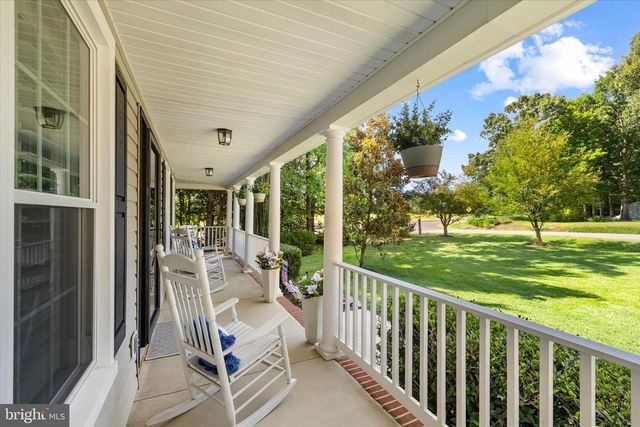 6001 FOX POINT RD, Fredericksburg, VA 22407