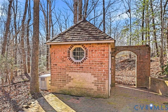 2410 Gobbler Ridge Rd, Powhatan, VA 23139