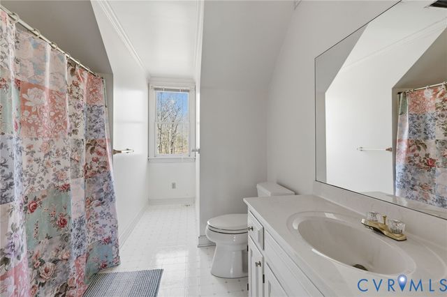 2410 Gobbler Ridge Rd, Powhatan, VA 23139