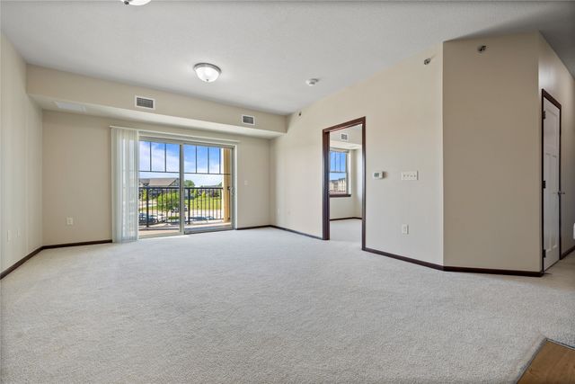 1370 SW Magazine Road 205, Ankeny, IA 50023