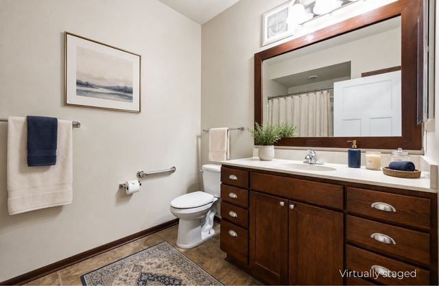 1370 SW Magazine Road 205, Ankeny, IA 50023