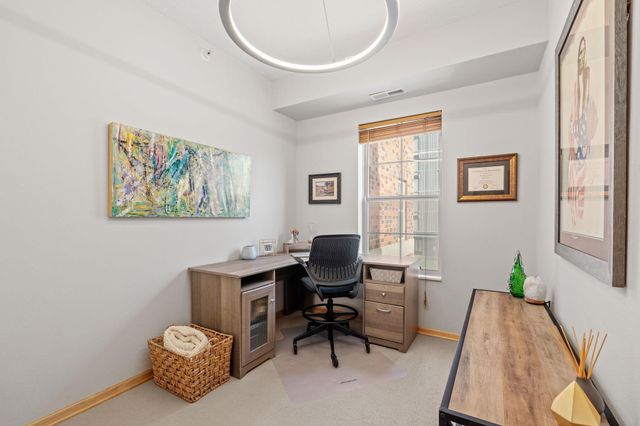 750 Mainstreet 202, Hopkins, MN 55343