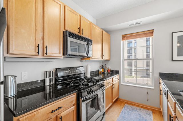 750 Mainstreet 202, Hopkins, MN 55343