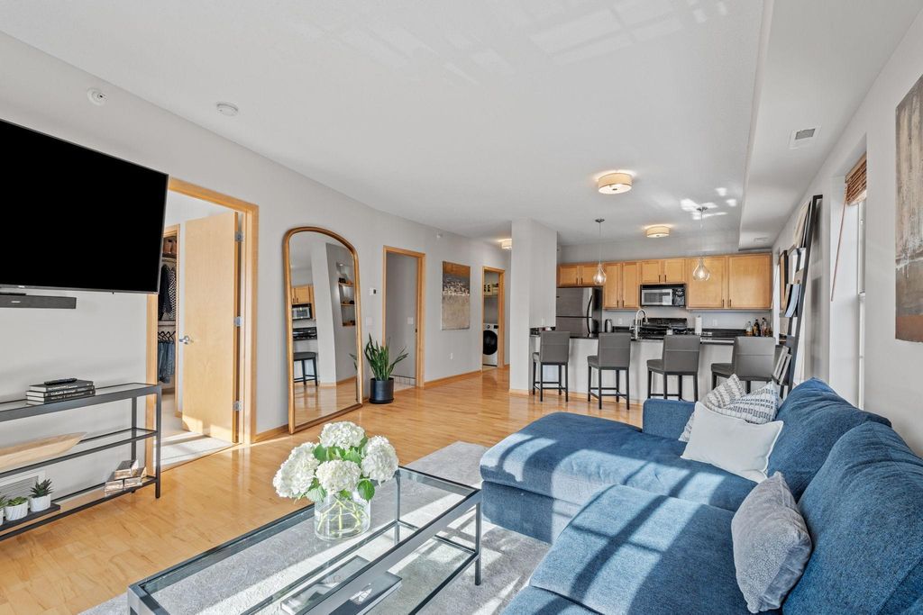 750 Mainstreet 202, Hopkins, MN 55343