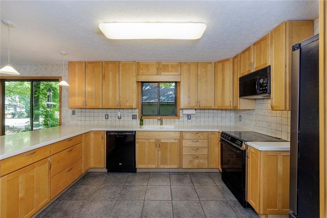 4918 Scotts Creek Trail, Peachtree Corners, GA 30096