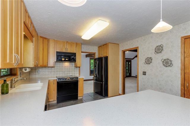 4918 Scotts Creek Trail, Peachtree Corners, GA 30096