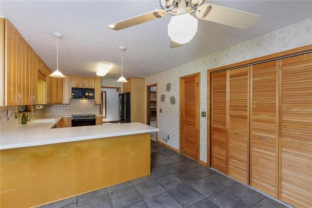 4918 Scotts Creek Trail, Peachtree Corners, GA 30096