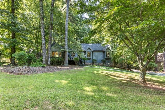 4918 Scotts Creek Trail, Peachtree Corners, GA 30096
