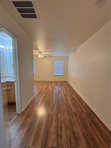 414 N Jackson Avenue A, Wylie, TX 75098