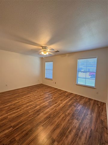 414 N Jackson Avenue A, Wylie, TX 75098