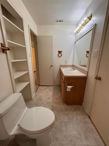 414 N Jackson Avenue A, Wylie, TX 75098