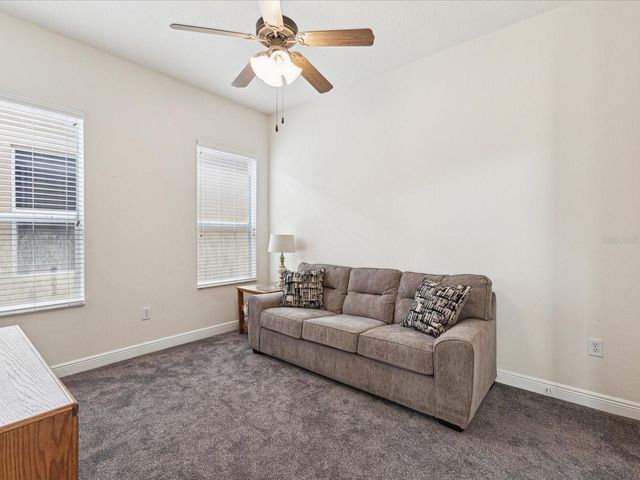 10187 HOLLY BERRY DRIVE, Weeki Wachee, FL 34613