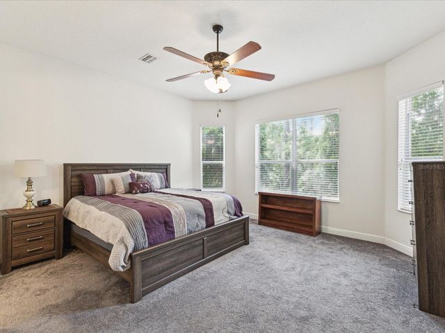 10187 HOLLY BERRY DRIVE, Weeki Wachee, FL 34613