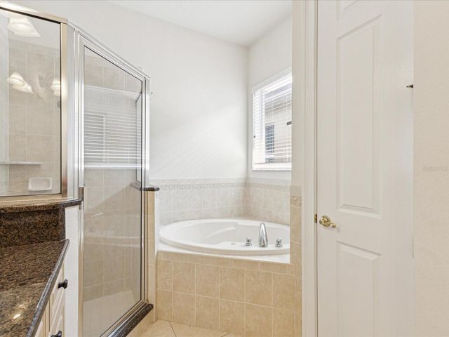 10187 HOLLY BERRY DRIVE, Weeki Wachee, FL 34613