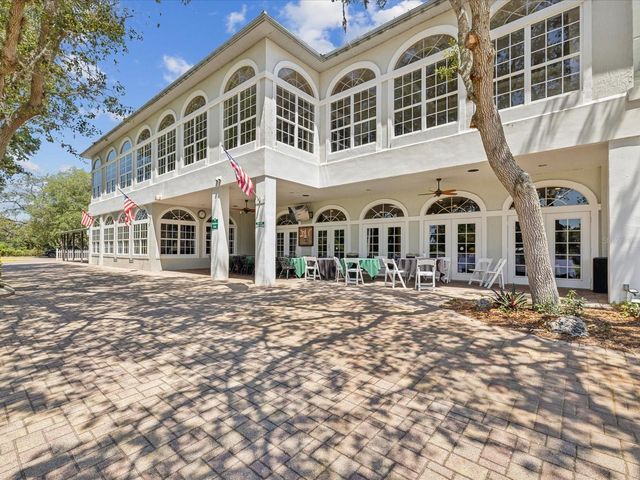 10187 HOLLY BERRY DRIVE, Weeki Wachee, FL 34613