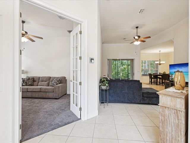 10187 HOLLY BERRY DRIVE, Weeki Wachee, FL 34613
