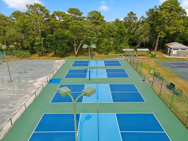 10187 HOLLY BERRY DRIVE, Weeki Wachee, FL 34613