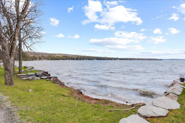 55 Dewing Road, Franklin, VT 05457