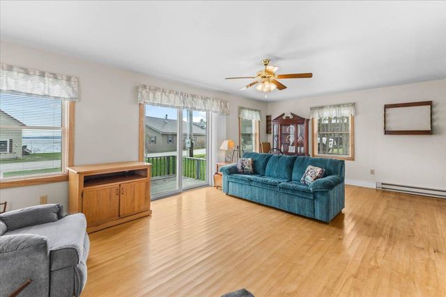 55 Dewing Road, Franklin, VT 05457