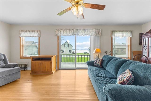 55 Dewing Road, Franklin, VT 05457