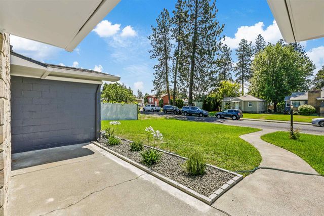 2618 W Providence Ave, Spokane, WA 99205