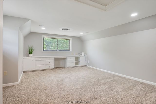 2505 Willow Bend Drive, Bryan, TX 77802