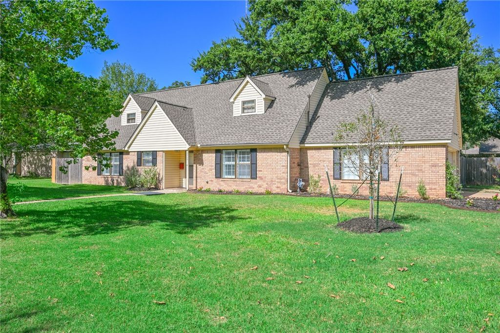 2505 Willow Bend Drive, Bryan, TX 77802 — photo 2