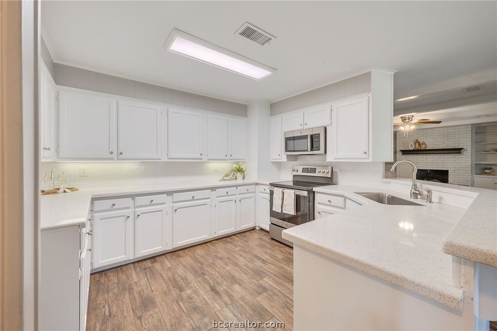 2505 Willow Bend Drive, Bryan, TX 77802 — photo 5