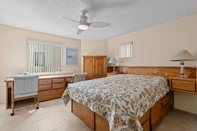 1865 N ViA Miraleste 1814, Palm Springs, CA 92262