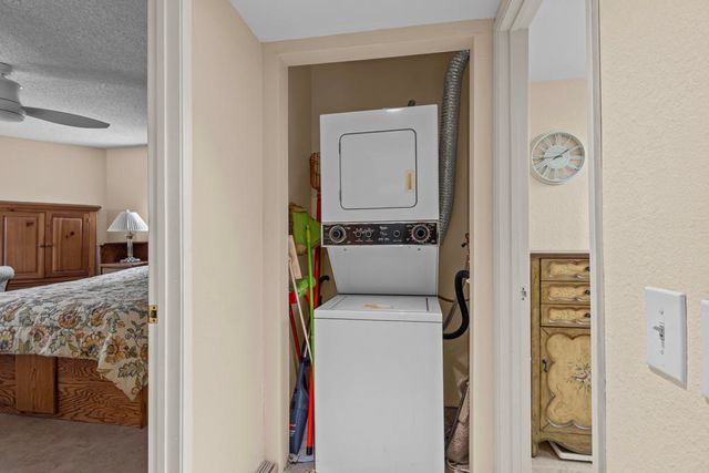 1865 N ViA Miraleste 1814, Palm Springs, CA 92262