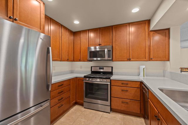 1865 N ViA Miraleste 1814, Palm Springs, CA 92262