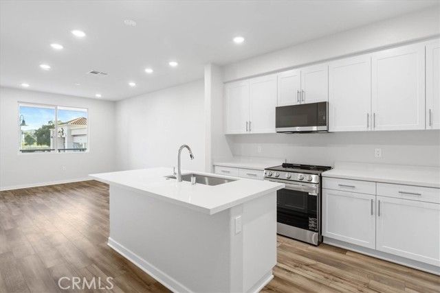 9516 Hannah Way, Riverside, CA 92503