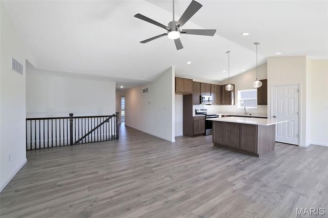 416 Silver Fox Court, Eureka, MO 63025