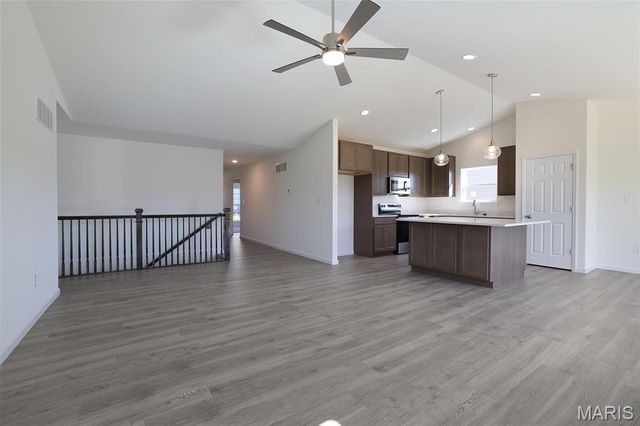 416 Silver Fox Court, Eureka, MO 63025