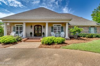 323 Eastridge Drive, Brandon, MS 39042
