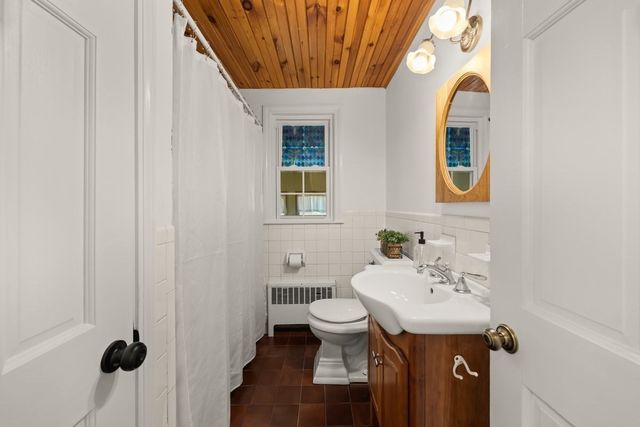 43 Irving Drive, Walpole, MA 02081