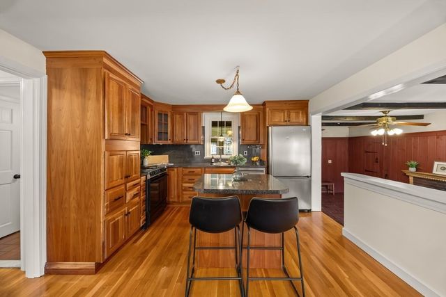 43 Irving Drive, Walpole, MA 02081