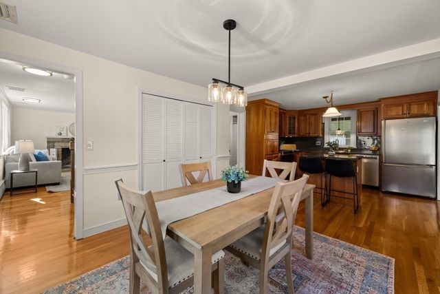 43 Irving Drive, Walpole, MA 02081