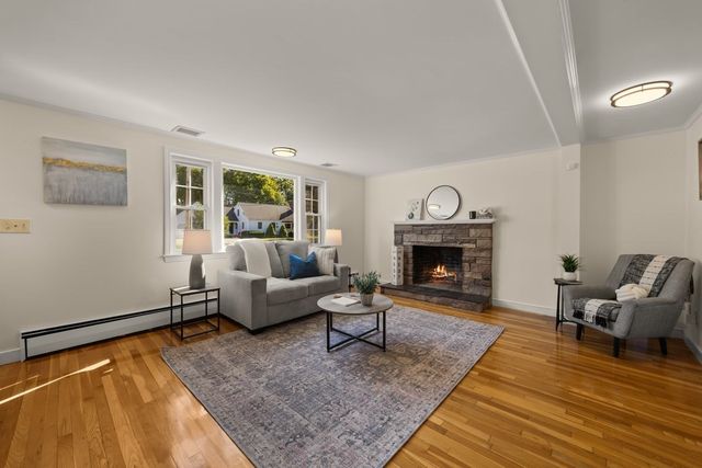 43 Irving Drive, Walpole, MA 02081