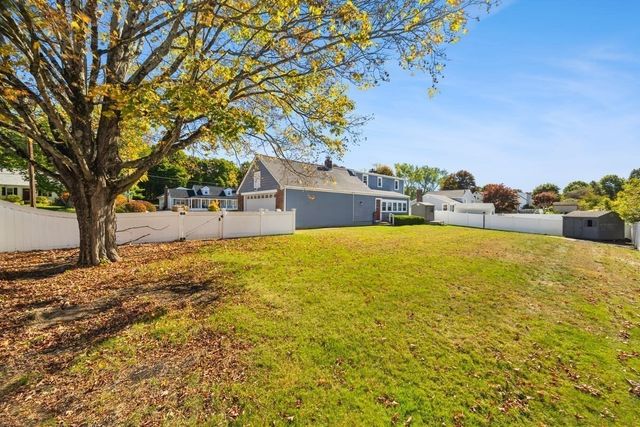 43 Irving Drive, Walpole, MA 02081