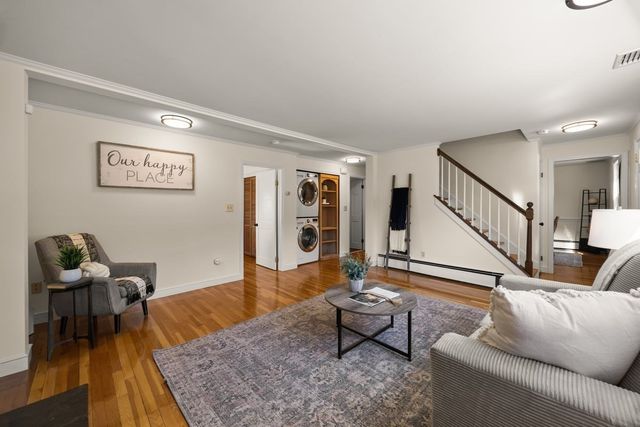 43 Irving Drive, Walpole, MA 02081