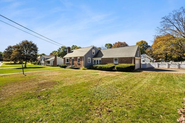 43 Irving Drive, Walpole, MA 02081