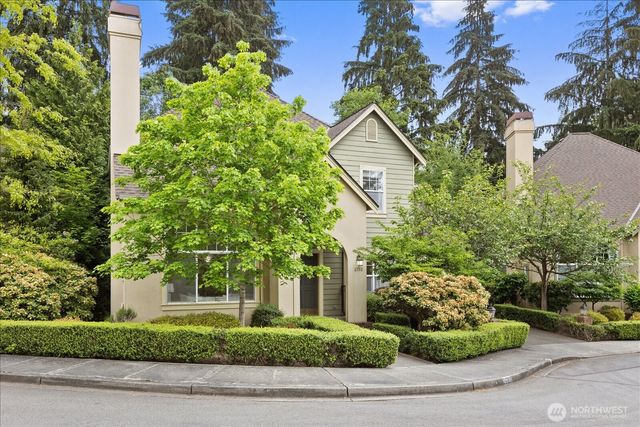 6592 127th Place SE, Bellevue, WA 98006