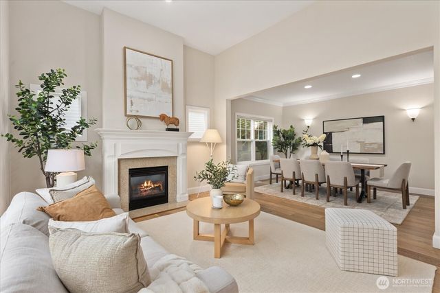 6592 127th Place SE, Bellevue, WA 98006