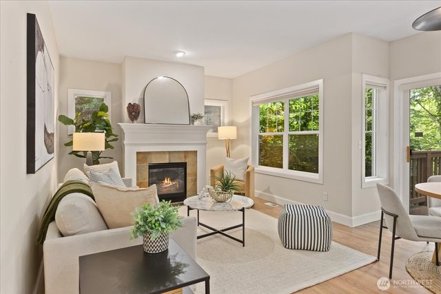6592 127th Place SE, Bellevue, WA 98006