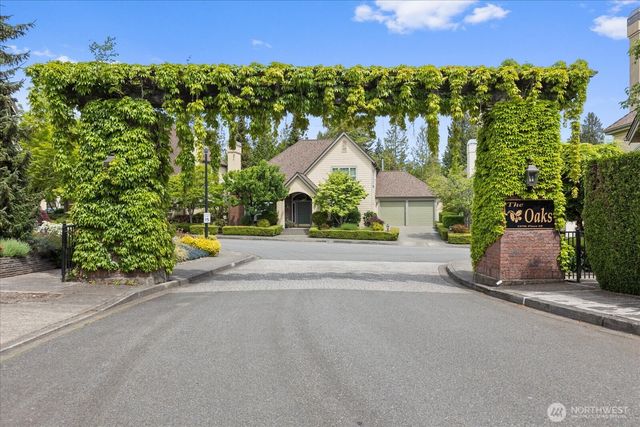 6592 127th Place SE, Bellevue, WA 98006