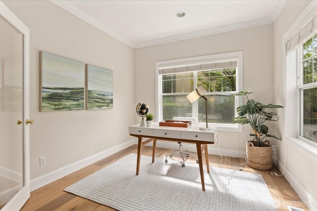 6592 127th Place SE, Bellevue, WA 98006